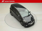 両側パワースライドドア付きだから、狭い駐車スペースなどでの乗り降りラクラク♪小さなお子さまのいるご家庭には嬉しい装備です。