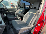 お車の販売と共に、自動車保険もご紹介しております。 弊社取り扱い会社と同じであれば日産独自のサービスもあります。