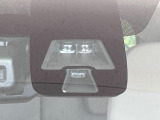 【三菱e-Assist】走行中に前方の車両等を認識し、衝突しそうな時は警報とブレーキで衝突回避と被害軽減をアシスト。より安全にドライブをお楽しみいただけます。