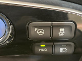 【駐車支援システム】駐車スペースを検知し、スムーズな駐車をアシスト。狭いスペースへの駐車など、駐車に自信の無い方におすすめの機能です♪