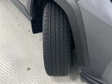 タイヤサイズは235/55R19!残り溝は5ミリ程度です!