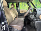 運転席シート廻りは使用感も少なく、良好な状態となっています。丁寧に使われていたことがよくわかりますね。