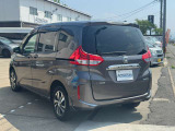 総額表示は店頭納車の総額になります。県外の方には別途登録・陸送費が必要です。