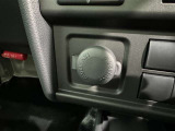 シガーソケット用の充電器が使用可能です!