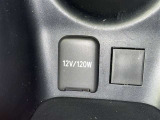 シガーソケット用の充電器が使用可能です!
