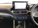 温度を設定すれば、自動で車内の温度管理をしてくれる優れものです♪ATミッションで運転楽々