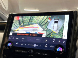 【パノラミックビューモニター】専用のカメラにより、上から見下ろしたような視点で360度クルマの周囲を確認することができます☆死角部分も確認しやすく、狭い場所での切り返しや駐車もスムーズに行えます。