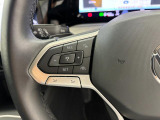 Travel Assist。設定した速度を上限に自動で加減速し、一定の車間距離,およ走行レーンを保つことでロングドライブの疲労を軽減します。