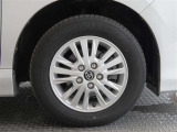 R5年式夏タイヤ195/65R15グッドイヤー製です。