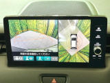 【マルチビューカメラシステム】専用のカメラにより、上から見下ろしたような視点で360度クルマの周囲を確認することができます☆死角部分も確認しやすく、狭い場所での切り返しや駐車もスムーズに行えます。