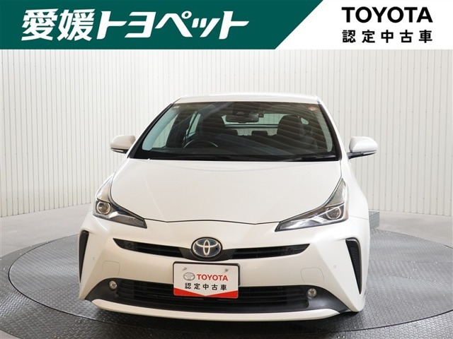 トヨタ プリウス 