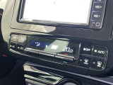 オートエアコンで快適な室内です。