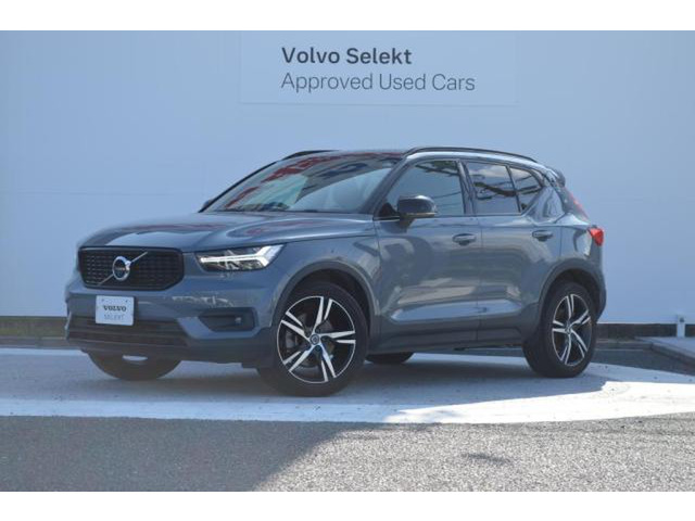 XC40 B4 AWD Rデザイン 4WD 