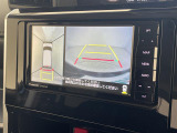 【 全方位カメラ 】上から見下ろしたように駐車が可能です。安心して縦列駐車も可能です♪