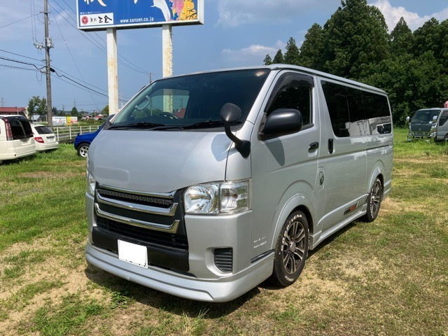 トヨタ ハイエースバン 