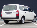 オリックス認定中古車は厳選した上質な車輌のみをお届け致します。全車にプロの職人による徹底した内外装の清掃、磨き上げ処理を施しております。