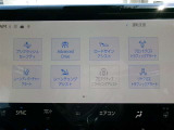 運転支援機能の衝突被害軽減ブレーキ+ペダル踏み間違い時加速抑制装置付き♪先進安全機能で、毎日の安心ドライブをサポートします♪