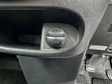 シガーソケット用の充電器が使用可能です!