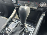 ロゴがおしゃれなシフトレバー!