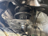 お車を安心してお乗りいただく為には、足回りの定期点検が欠かせません。サービスサポート(有償保証)では無料点検もご提供しており、安心のカーライフをお過ごしいただけるサポート体制が整っています。