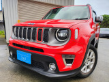 Sailの在庫車をご覧いただき、誠にありがとうございます。Jeepらしい力強いデザインと、先進の4xeプラグインハイブリッドシステムを搭載した一台です。街乗りからアウトドアまで魅力あふれるコンパクトSUVです。