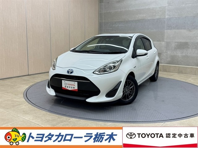 トヨタ アクア 
