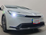 高輝度で点灯速度が速く、しかも消費電力の少ないLEDヘッドライトが装備されています!LEDの明るい光が走行中の視界の確保をサポートして、夜のドライブがより楽しく安全に運転できます♪