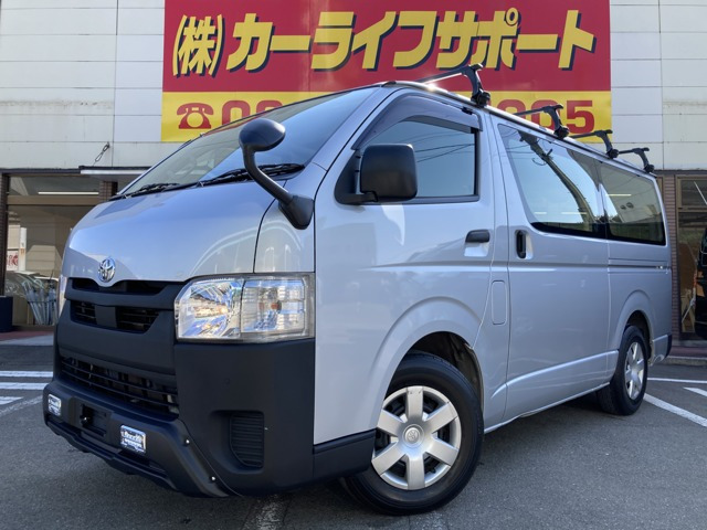トヨタ ハイエースバン 