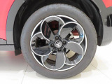18インチペタリアルミホイール+215/55R18