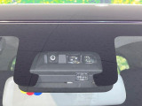 【スズキ セーフティサポート】走行中に前方の車両等を認識し、衝突しそうな時は警報とブレーキで衝突回避と被害軽減をアシスト。より安全にドライブをお楽しみいただけます。