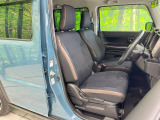 運転席シート廻りは使用感も少なく、良好な状態となっています。丁寧に使われていたことがよくわかりますね。