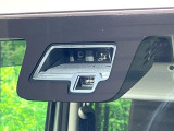 【スズキ セーフティサポート】走行中に前方の車両等を認識し、衝突しそうな時は警報とブレーキで衝突回避と被害軽減をアシスト。より安全にドライブをお楽しみいただけます。