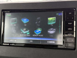 【ナビゲーション】目的地までしっかり案内してくれる使いやすいナビ。Bluetooth接続すればお持ちのスマホやMP3プレイヤーの音楽を再生可能!毎日の運転がさらに楽しくなります!!