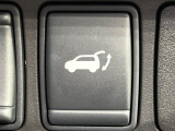 【パワーバックドア】スマートキーや運転席のボタンを押すだけでリアゲートが自動で開閉します!荷物を持っている時や、高い位置にあるバックドアを閉める際に便利な機能です♪