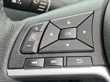 オーディオ操作もステアリングスイッチのボタンで簡単に操作可能です!