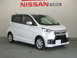 納車前に95項目の点検整備を実施します。また、ご購入から1カ月、あるいは1000kmの走行で無料点検を実施致します。
