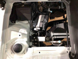 エンジンルームリフレッシュ済!弊社のサービスマンがしっかり点検整備致します。納車時には点検記録簿もご確認頂けます。