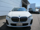 名鉄AUTOオリジナルコーティングMコートをはじめウインドフィルム施工、ドライブレコーダー取付、BMWパフォーマンスアクセサリーなど各種承ります。