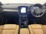 XC40 B4 AWD インスクリプション 4WD 4WD 本革シート