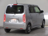 ボディクリーニング後、愛車をピカピカの状態へ保護するコーティング「ブライトパック」がおススメです!水垢がつきにくく、手入れがしやすくなりますよ!いつも愛車をきれいにしておきたい方におススメです。