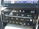 オートエアコンで車内はいつでも快適です♪