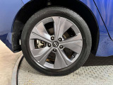 タイヤサイズは215/50R17です♪