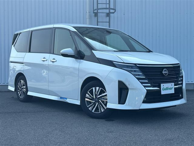 セレナ 2.0 ハイウェイスターV 修復歴無し