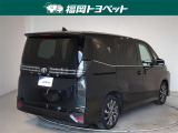 色はきれいなグリッターブラックガラスフレークです。