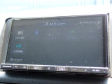 オーディオソースはご覧の通りです。Bluetoothを搭載しています。スマホと連動させると音楽等楽しむことが出来ます。