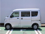 『サイドシルエット』助手席側写真です。
