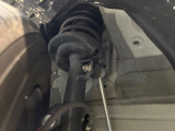 お車を安心してお乗りいただく為には、足回りの定期点検が欠かせません。サービスサポート(有償保証)では無料点検もご提供しており、安心のカーライフをお過ごしいただけるサポート体制が整っています。