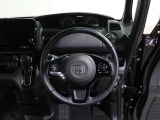 ホンダセンシング装備で高速道路も快適です。