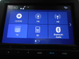 ホンダ純正ギャザズディスプレイオーディオ。フルセグTV、CD/DVD再生、Bluetoothオーディオ対応なのでお好きな音楽をお楽しみいただけます。