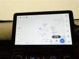 ディスプレイオーディオ搭載 ナビとしての機能はもちろん、お手持ちのスマホと連携しスマホ内の音楽を聴いたり、メッセージの受信等色々な事が出来ます